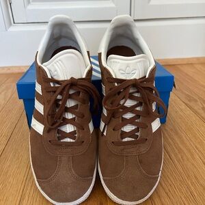 Adidas Gazelle Sneakers